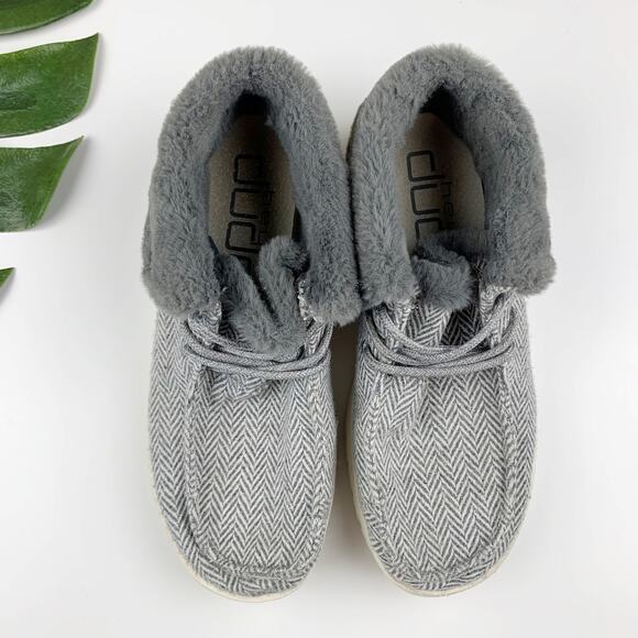 Hey Dude Britt Booties Shoes Grey Herringbone Wool Blend Faux Fur Women's 6 - Picture 2 of 13
